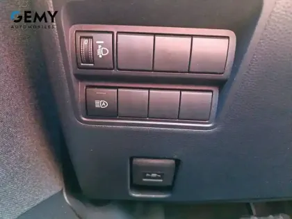 Photo 13 Toyota Yaris  Hybride 116h