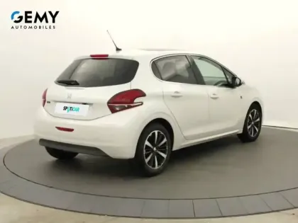 Photo 17 Peugeot 208  PureTech 110ch S&S BVM6