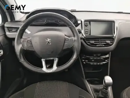 Photo 7 Peugeot 208  PureTech 110ch S&S BVM6