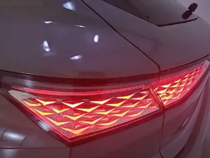 Photo 41 DS DS 4  BlueHDi 130 EAT8