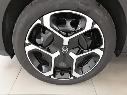 Photo 34 Citroën C3  Turbo 100 ch BVM6