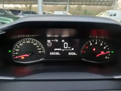 Photo 5 Peugeot 208  PureTech 75 S&S BVM5