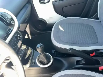 Photo 11 Renault Twingo  III SCe 65