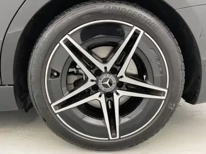 Photo 16 Mercedes Classe C  200 d 9G-Tronic