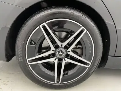 Photo 18 Mercedes Classe C  200 d 9G-Tronic