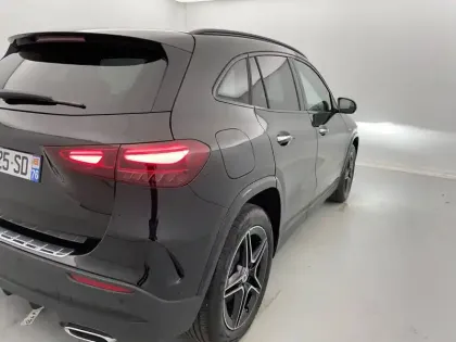 Photo 101 Mercedes GLA  250 e Hybrid EQ 8G-DCT