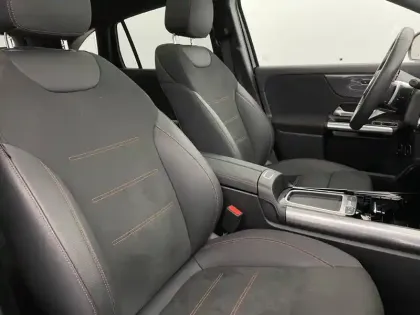 Photo 28 Mercedes GLA  250 e Hybrid EQ 8G-DCT