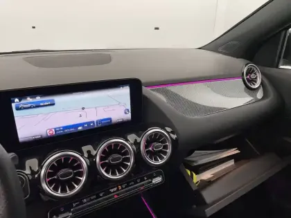 Photo 93 Mercedes GLA  250 e Hybrid EQ 8G-DCT