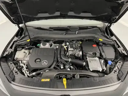 Photo 87 Mercedes GLA  250 e Hybrid EQ 8G-DCT