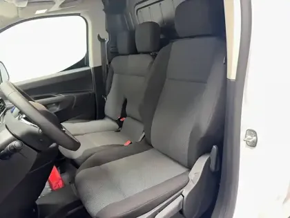 Photo 39 Peugeot Partner Gén. III Ph2 Pro Skill 4