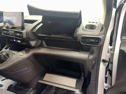 Photo 56 Peugeot Partner Gén. III Ph2 Pro Skill 4