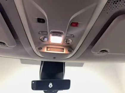 Photo 8 Peugeot Partner  FOURGON M DIESEL 100 CH MANUELLE