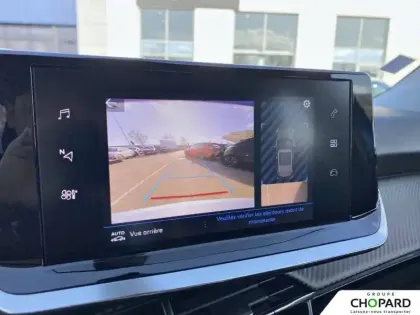 Photo 43 Peugeot 2008  PureTech 100 S&S BVM6