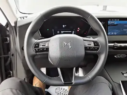 Photo 8 DS DS 4  Hybride 136 e-DCT6