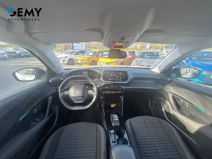 Photo 7 Peugeot 2008  Electrique 136 ch