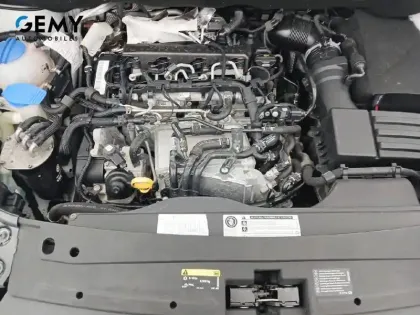 Photo 33 Volkswagen Caddy  VAN 2.0 TDI 75 BVM5