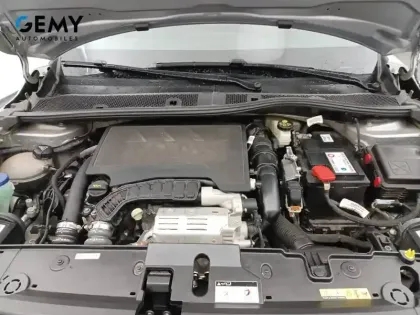 Photo 29 Peugeot 208  PureTech 130 S&S EAT8