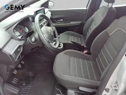 Photo 25 Dacia Sandero Gén. II (B52) Ph2 NG Stepway 5