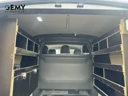 Photo 11 Volkswagen Transporter  6.1 VAN L1H1 2.0 TDI 204 DSG7