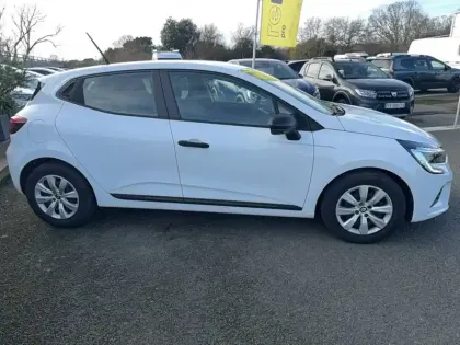 Photo 23 Renault Clio Gén. V (BJA) Ph2 Evolution 5