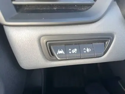 Photo 37 Renault Clio Gén. V (BJA) Ph2 Evolution 5