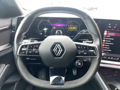 Photo 14 Renault Espace  E-Tech hybrid 200