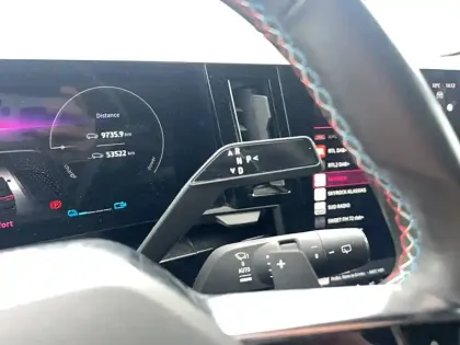 Photo 12 Renault Espace  E-Tech hybrid 200