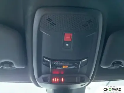 Photo 19 Peugeot 208  Electrique 50 kWh 136ch