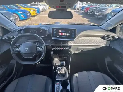 Photo 32 Peugeot 208  PureTech 100 S&S BVM6