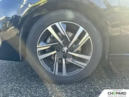 Photo 20 Peugeot 208  PureTech 100 S&S BVM6