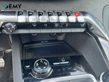 Photo 24 Peugeot 5008  BlueHDi 130ch S&S BVM6