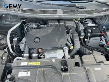 Photo 11 Peugeot 5008  BlueHDi 130ch S&S BVM6