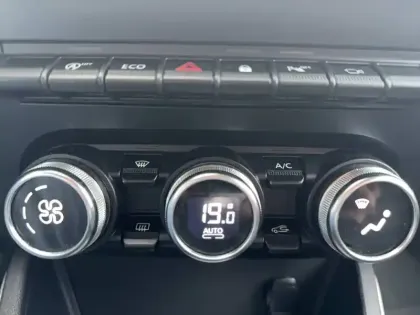 Photo 41 Dacia Duster  Blue dCi 115 4x2