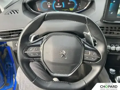 Photo 16 Peugeot 3008  Hybrid 225 e-EAT8