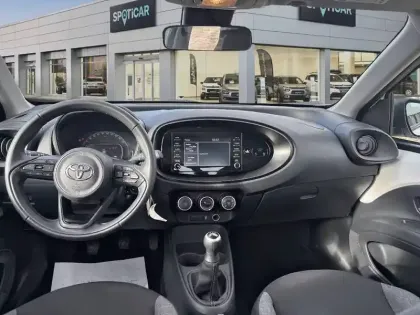 Photo 7 Toyota Aygo  X 1.0 VVT-i 72