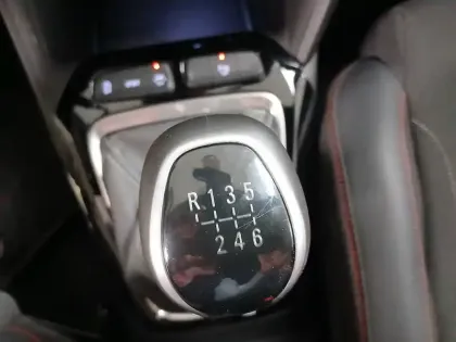 Photo 20 Opel Corsa  1.2 Turbo 100 ch BVA8