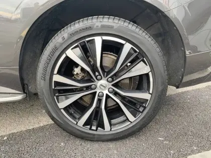 Photo 14 Volvo Xc60  T6 Recharge AWD 253 ch + 145 ch Geartronic 8