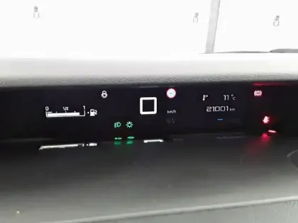 Photo 9 Citroën C3  Turbo 100 ch BVM6