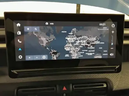 Photo 56 Citroën C3  Turbo 100 ch BVM6