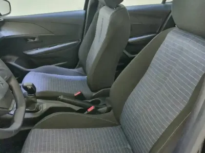 Photo 10 Peugeot 208  PureTech 75 S&S BVM5