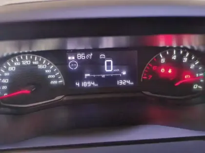 Photo 9 Peugeot 208  PureTech 75 S&S BVM5