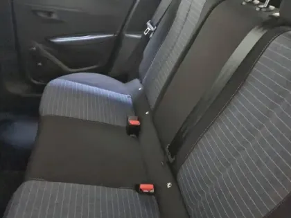 Photo 11 Peugeot 208  PureTech 75 S&S BVM5