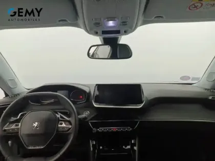 Photo 23 Peugeot 2008  PureTech 130 S&S EAT8