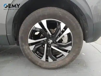 Photo 26 Peugeot 2008  PureTech 130 S&S EAT8