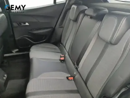 Photo 14 Peugeot 2008  PureTech 130 S&S EAT8