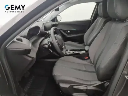 Photo 24 Peugeot 2008  PureTech 130 S&S EAT8