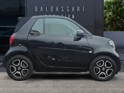 Photo 5 Smart Fortwo  Cabrio 0.9 90 ch S&S BA6