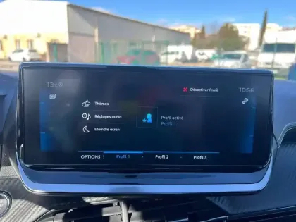 Photo 18 Peugeot 208  PureTech 100 S&S EAT8