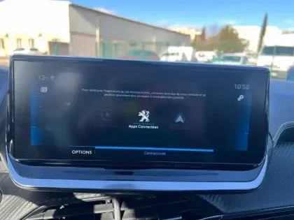 Photo 41 Peugeot 208  PureTech 100 S&S EAT8