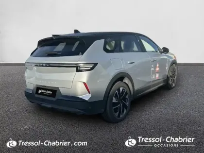 Photo 27 Opel Grandland  1.2 Turbo Hybrid 145 ch e-DCT6 GS